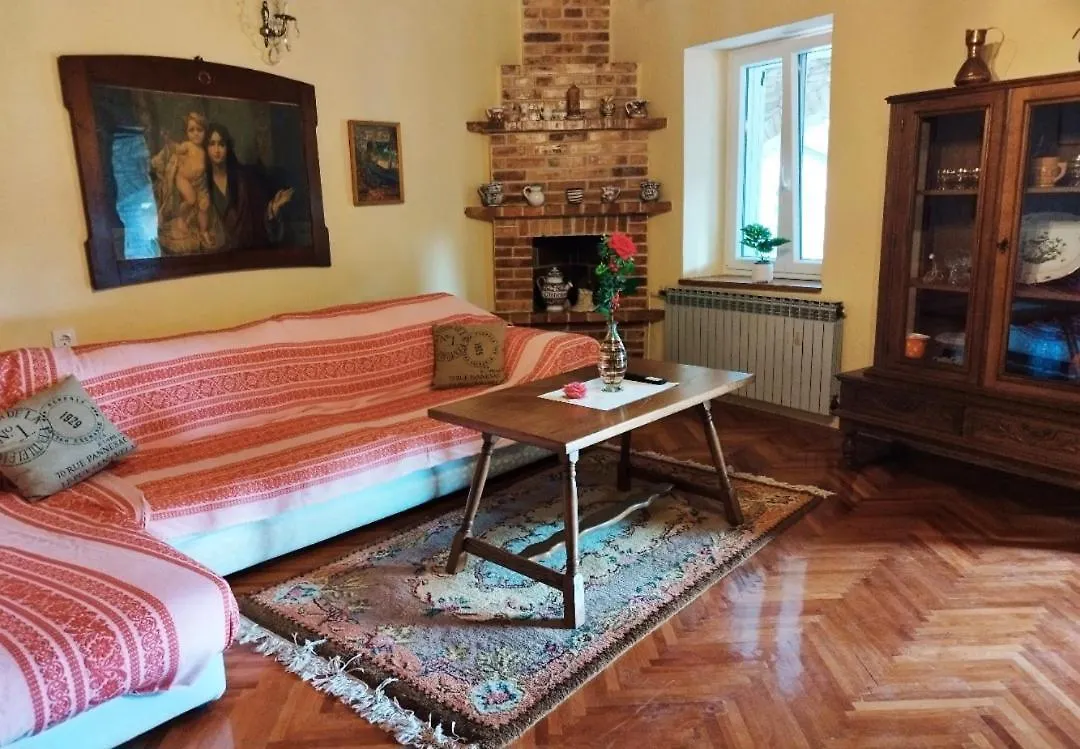 Villa Giulia Ližnjan 0*,  Horvátország
